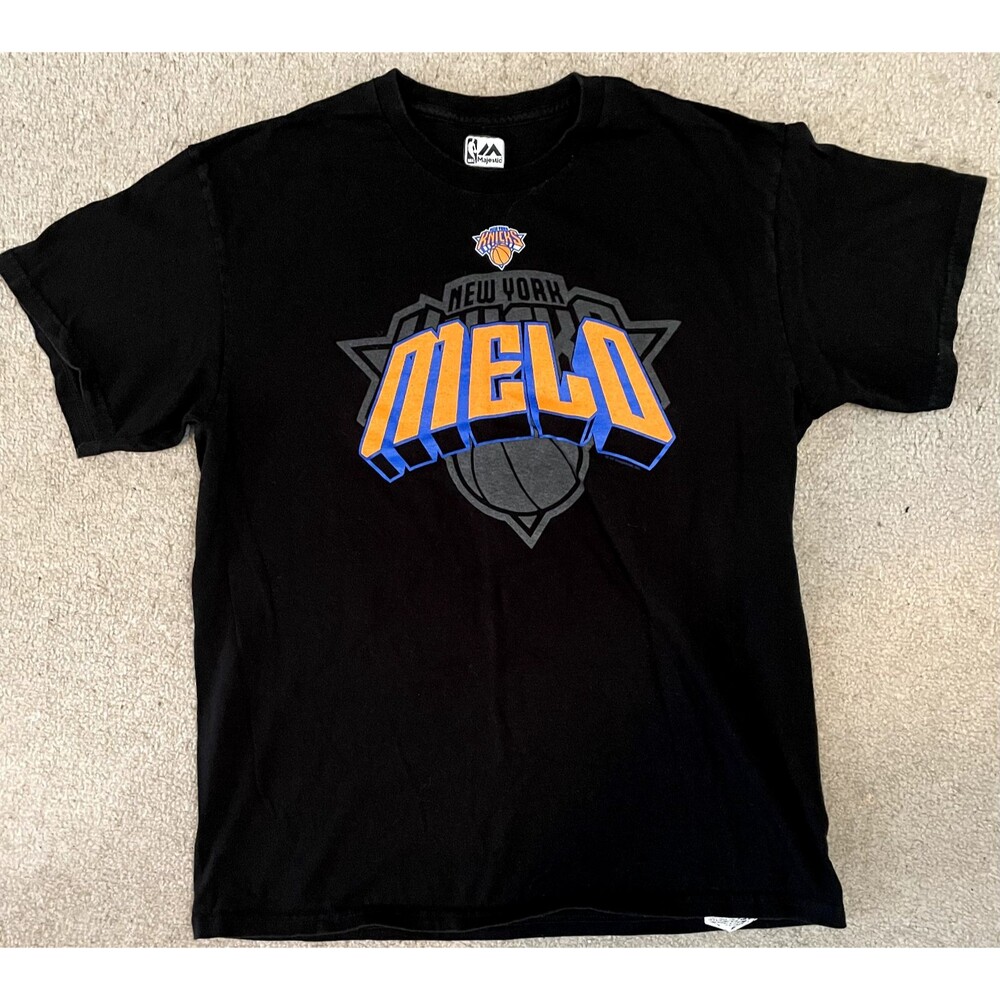 Carmelo Anthony New York Knicks "Melo Logo" T-shirt Size L Large Majestic